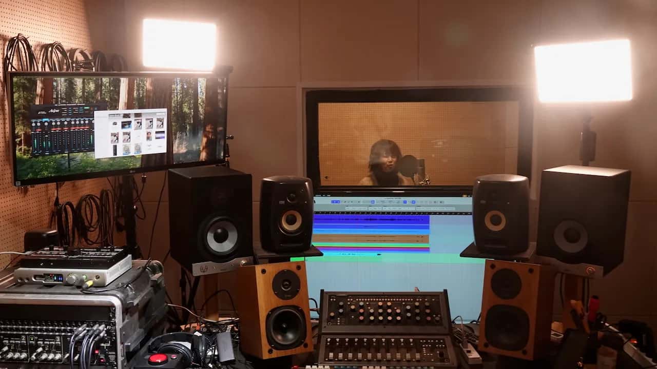 연신내 녹음실 스튜디오 놀 - 은평구 전문 음악 스튜디오 메인룸