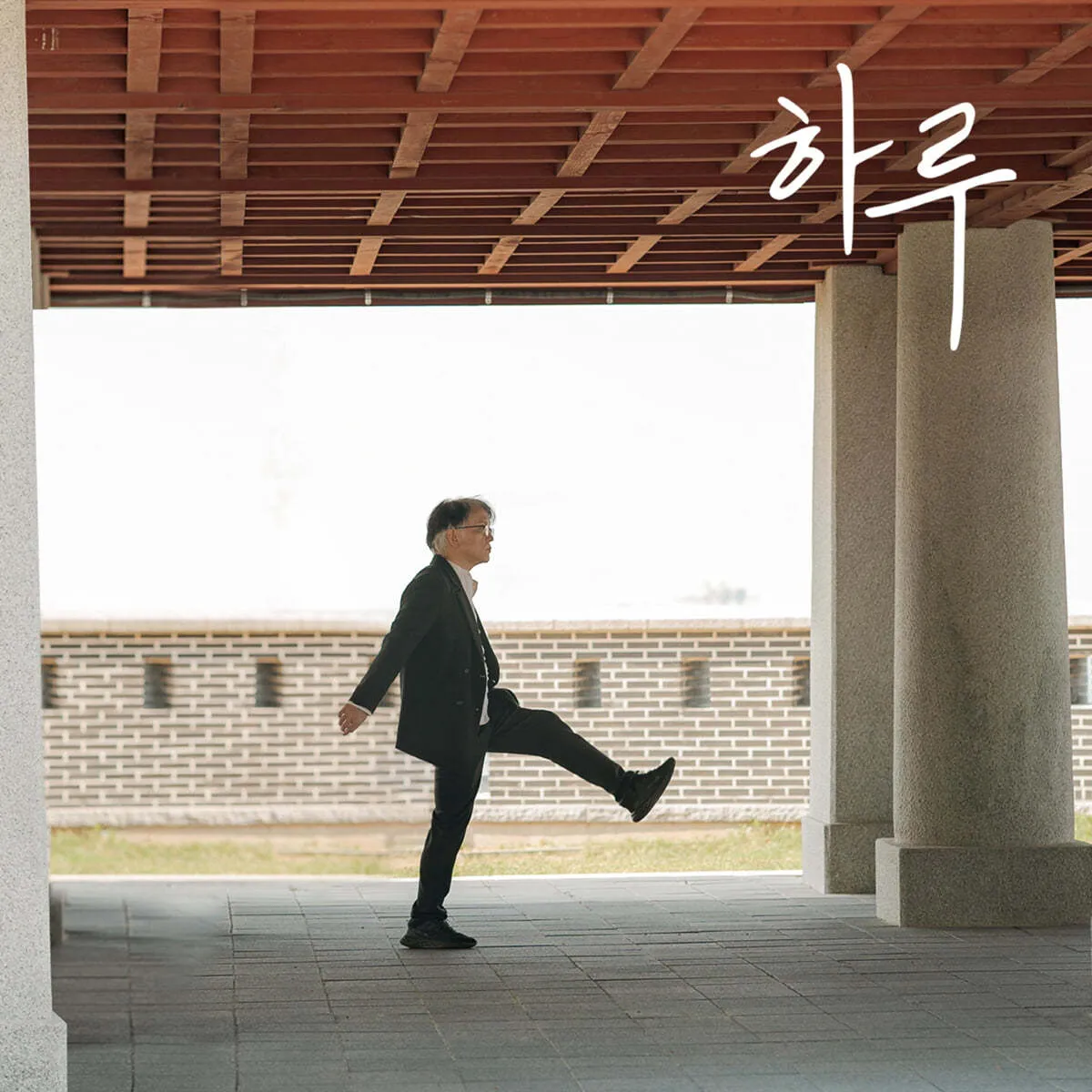 보컬 독학 vs 레슨 — 어느 쪽이 더 빠르게 실력을 올릴 수 있을까?